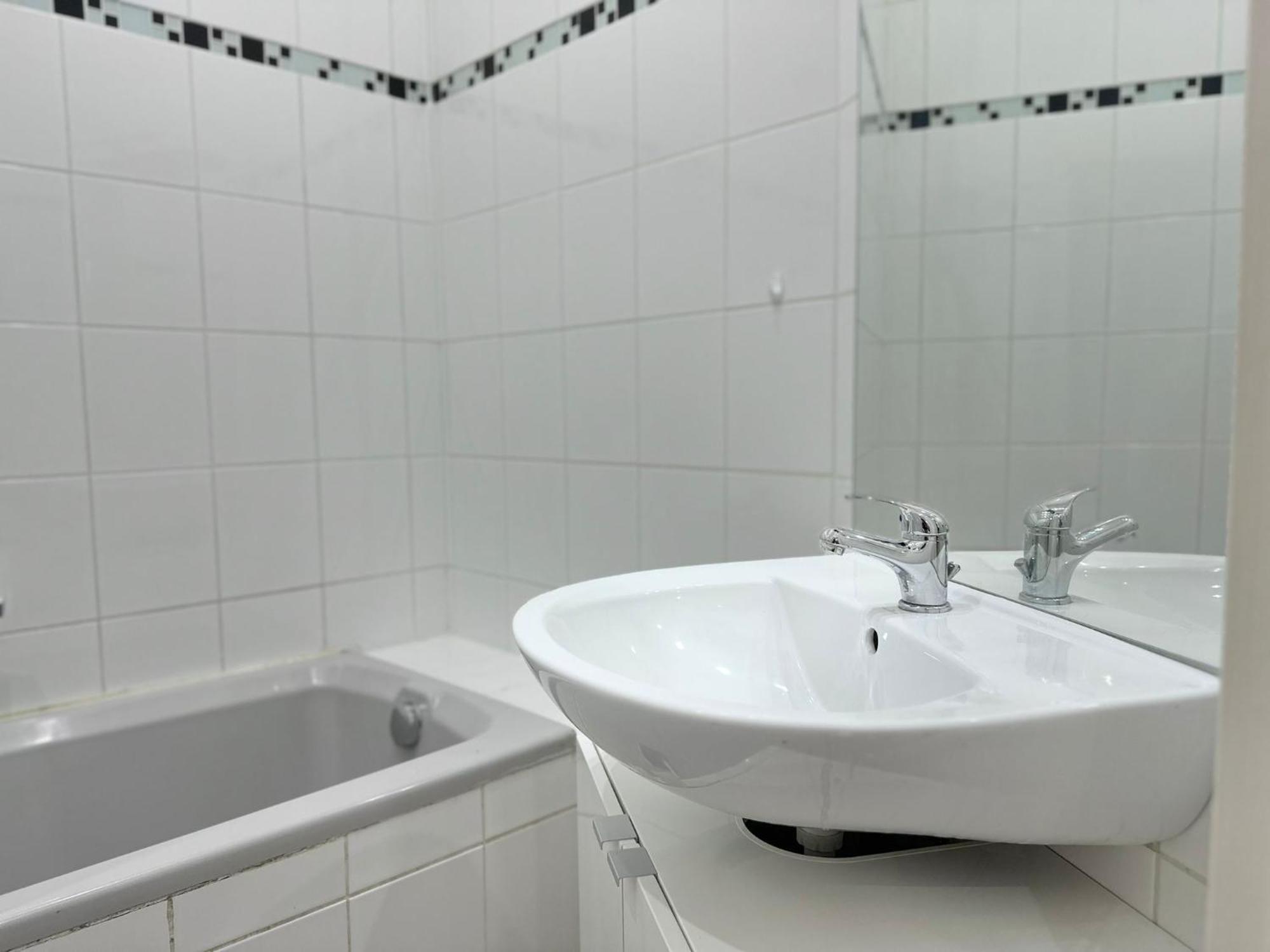 8 Minuten Nach Augarten I 7 Minuten Zur Metro I Wlan Apartment *