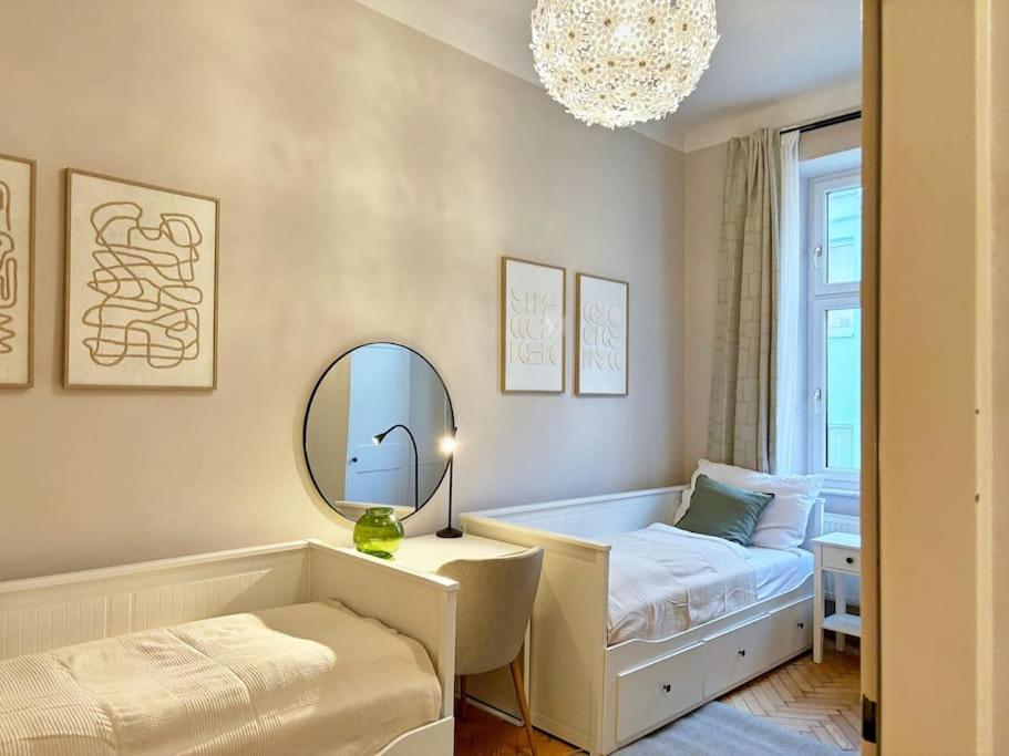 Apartment 8 Minuten Nach Augarten I 7 Minuten Zur Metro I Wlan *